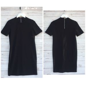 Black Ribbed Zipped Short Sleeve Dress